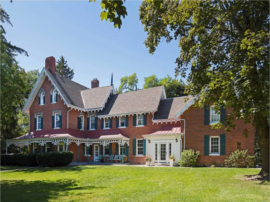 2-Sullivan-Front-Exterior