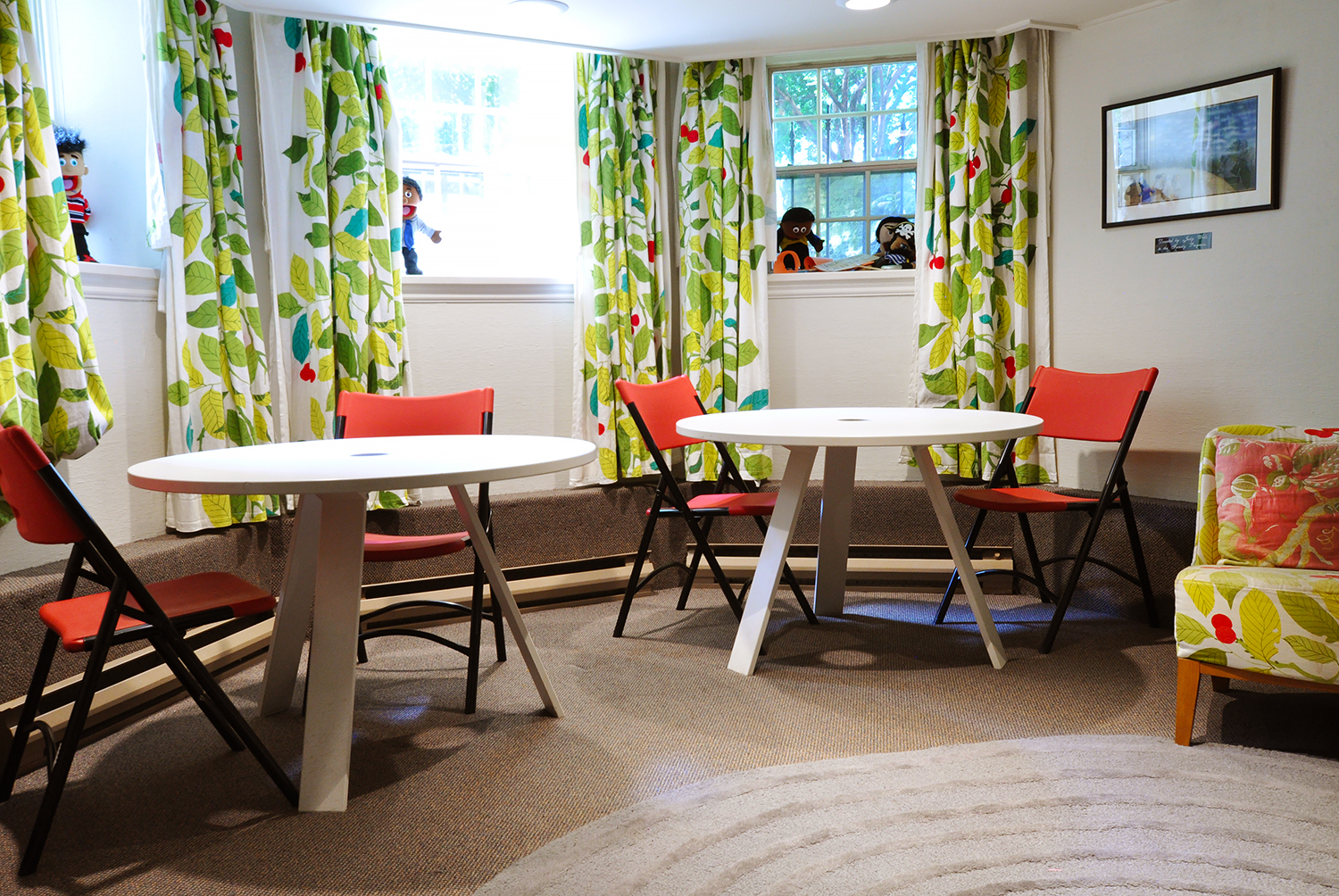 Tables and chairs at Wright Centre Family Care room.