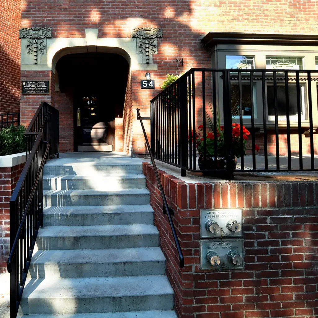3-Punanai-Facade-Entrance-web