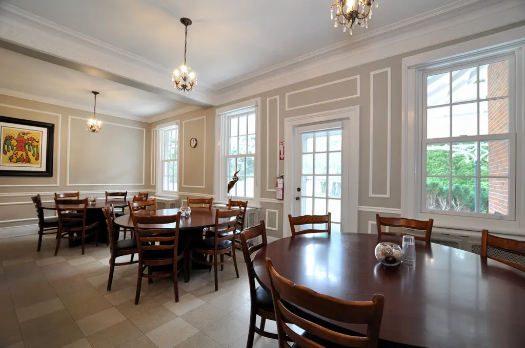 7-Sullivan-Dining-Room-web